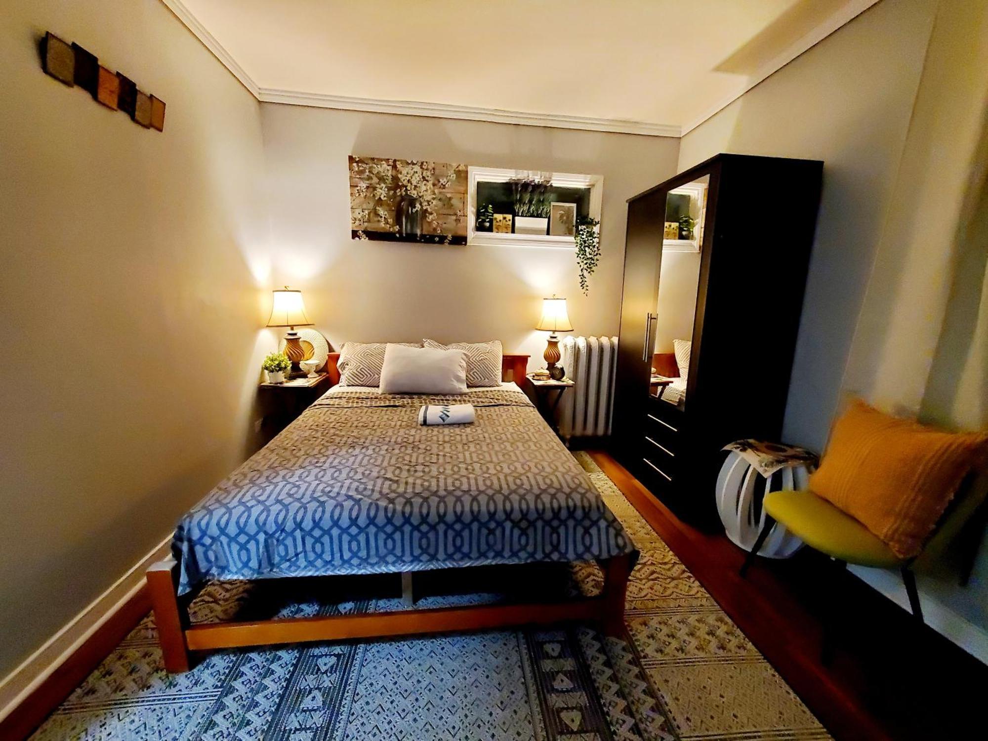 Merj'S Guest House In Wolesly 温尼伯 外观 照片